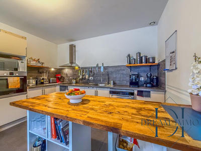 Maison - 190 m² - 7 pièces