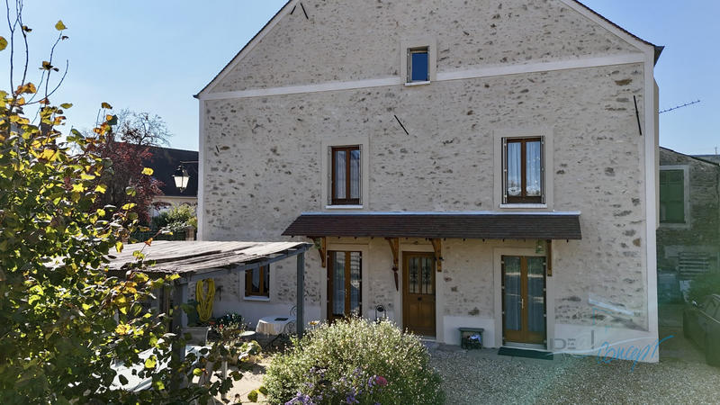 Maison ancienne - 143 m² - 6 pièces