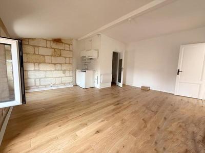 Studio - 24 m² - 1 pièce