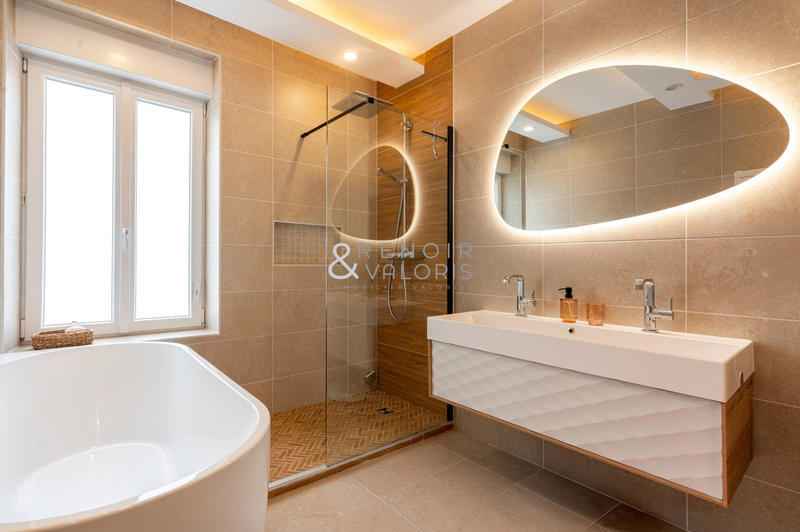 Maison - 157 m² - 5 pièces