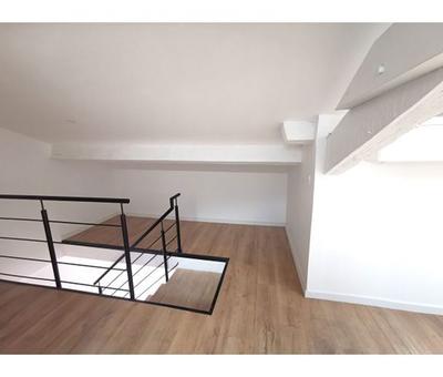 Appartement - 60 m² - 2 pièces