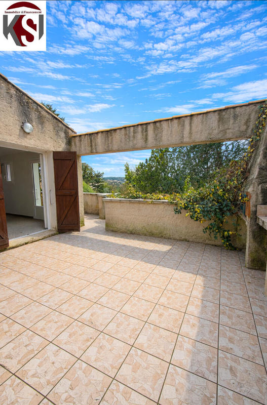 Maison - 73 m² - 4 pièces