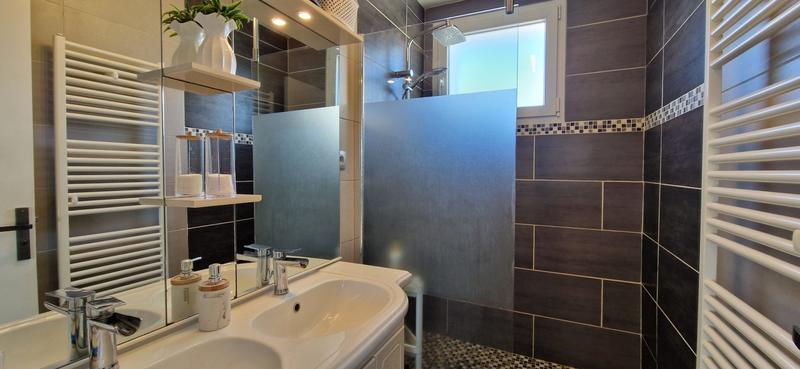 Villa - 110 m² - 6 pièces