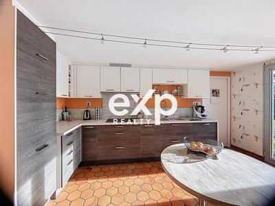 Maison - 158 m² - 6 pièces