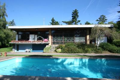 Maison d'architecte - 235 m² - 8 pièces