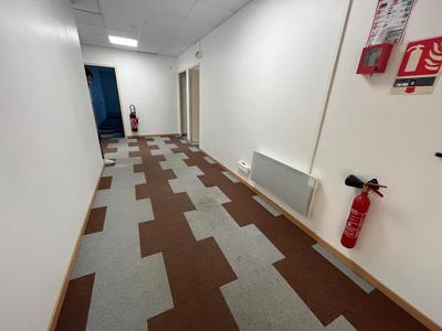 Local commercial - 120 m²