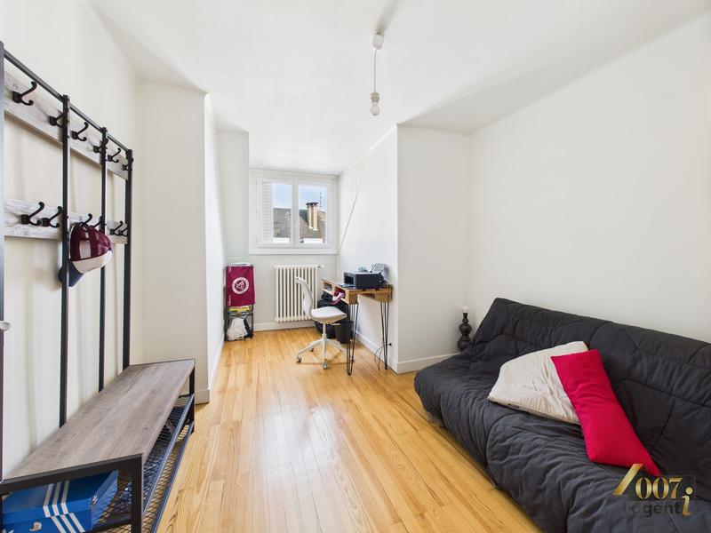 Appartement - 79 m² - 4 pièces