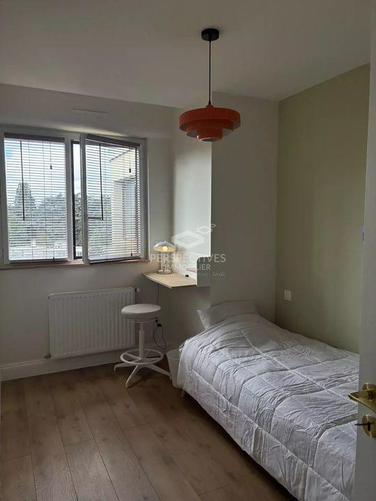 Appartement - 103 m² - 5 pièces