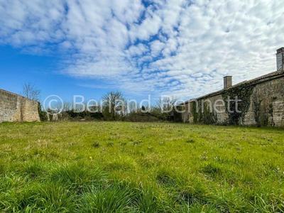 Terrain constructible - 856 m²