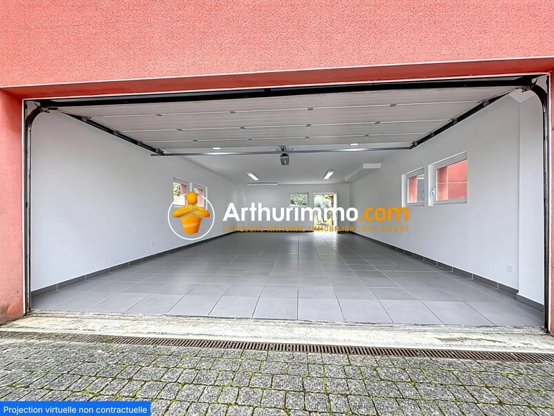 Maison - 278 m² - 8 pièces