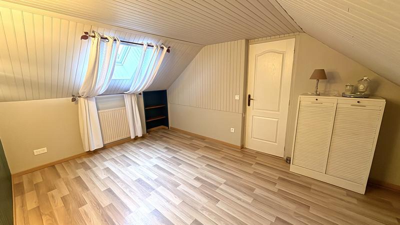 Maison traditionnelle - 129 m² - 6 pièces