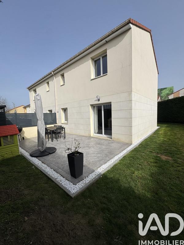 Maison - 75 m² - 4 pièces