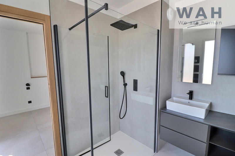 Appartement - 120 m² - 4 pièces