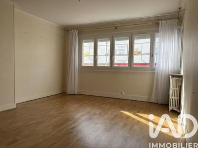 Appartement - 79 m² - 4 pièces