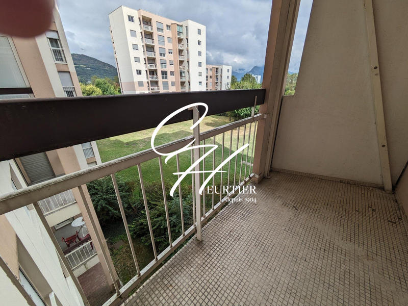 Appartement - 91 m² - 5 pièces