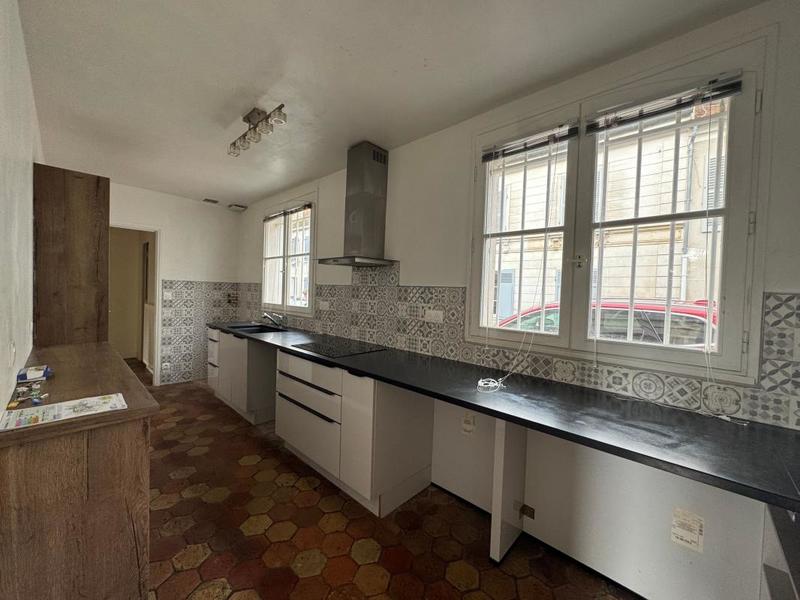 Maison - 136 m² - 6 pièces