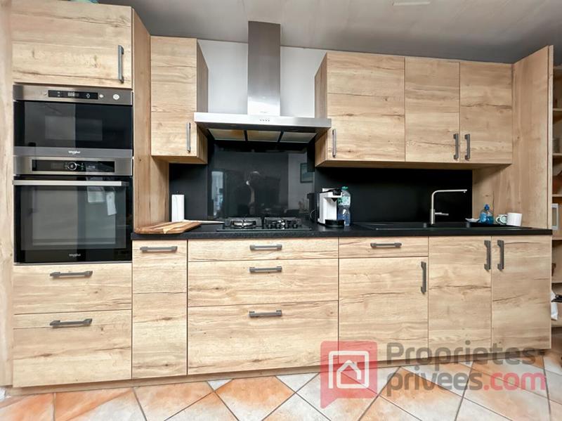 Maison - 105 m² - 4 pièces