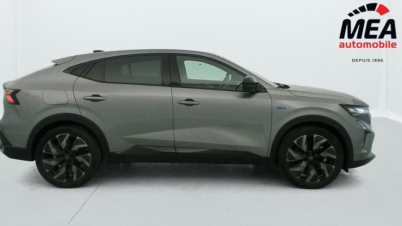 Renault Rafale hyper hybrid E-Tech 4x4 300 esprit Alpine