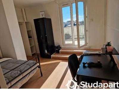 Chambre - 14 m² - 1 pièce