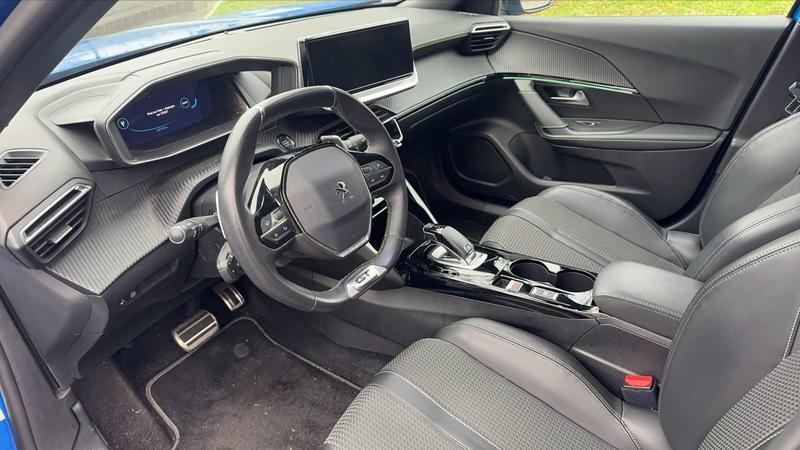 Peugeot 2008 II 1.2 PureTech 130 Eat8 Gt - Automatique Entretien constructeur