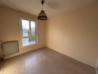 Appartement - 79 m² - 4 pièces