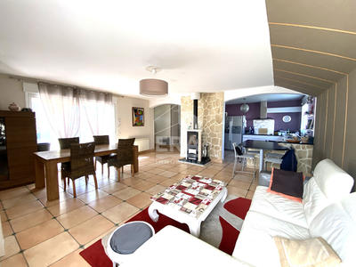 Maison - 130 m² - 6 pièces