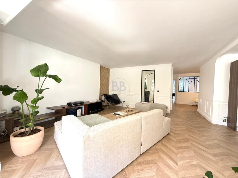 Appartement - 100 m² - 4 pièces