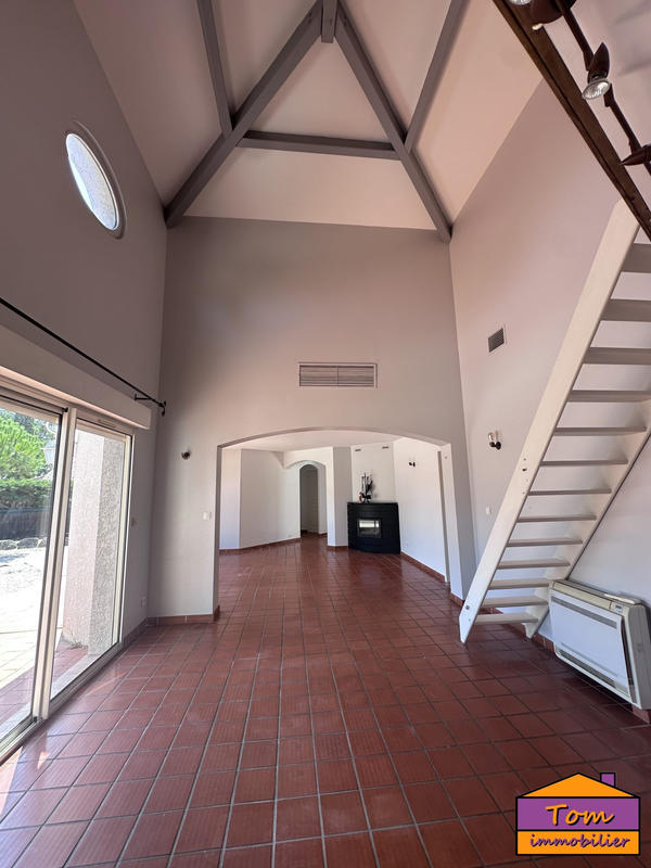 Maison - 140 m² - 5 pièces