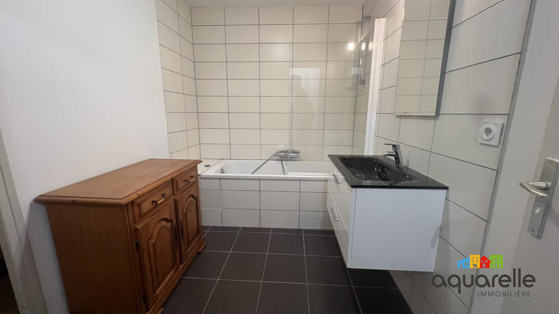 Appartement - 84 m² - 3 pièces