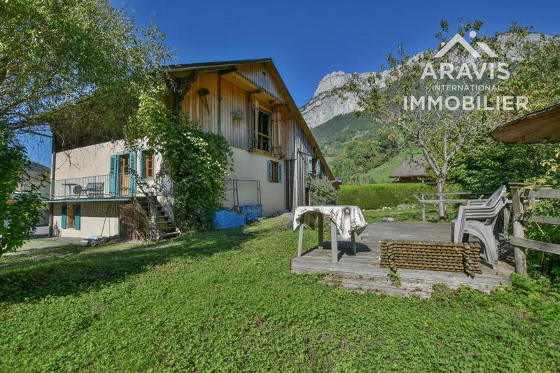 Maison - 111 m² - 6 pièces