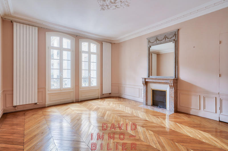 Appartement - 140 m² - 4 pièces