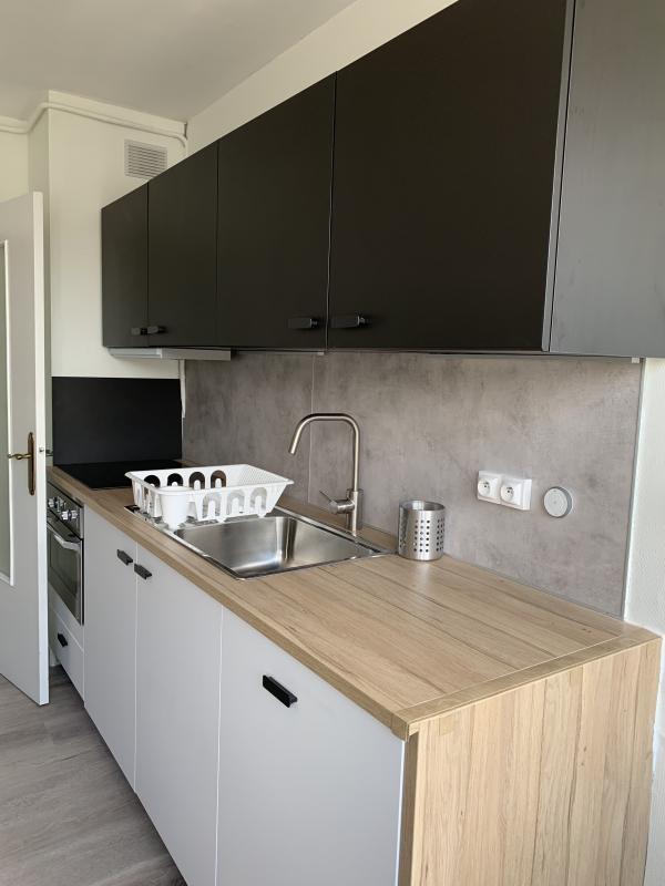 Appartement - 100 m² - 6 pièces