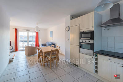 Maison - 64 m² - 3 pièces