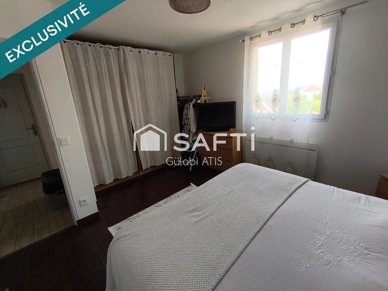 Maison - 148 m² - 8 pièces