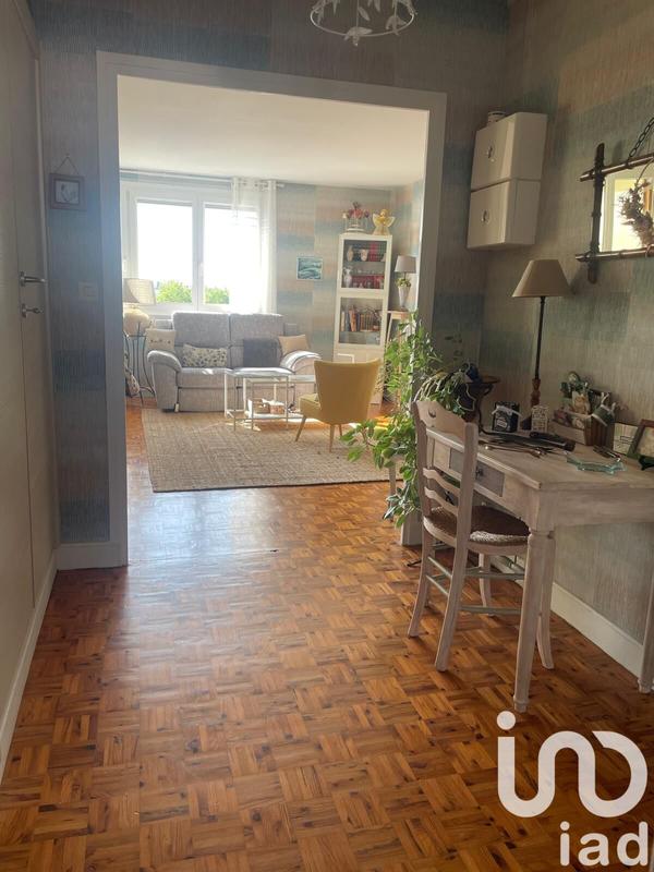 Appartement - 98 m² - 5 pièces