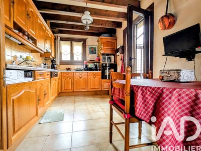 Maison - 166 m² - 6 pièces