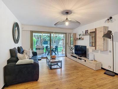 Appartement - 75 m² - 4 pièces