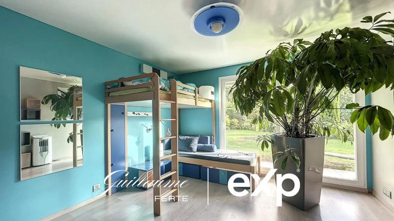 Villa - 297 m² - 6 pièces