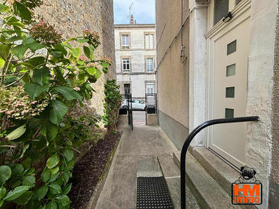 Immeuble - 140 m² - 6 pièces