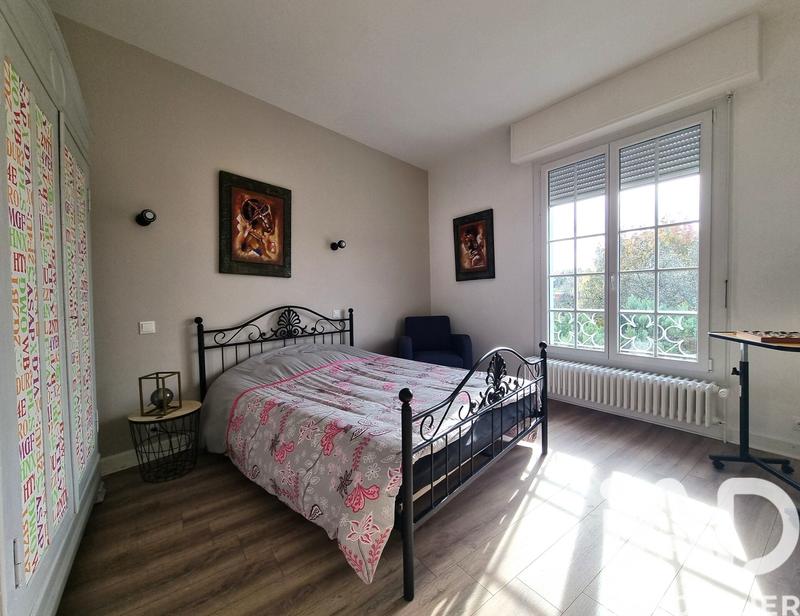 Maison de village - 326 m² - 11 pièces