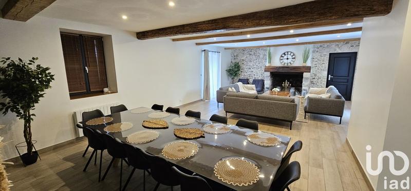 Maison - 346 m² - 10 pièces