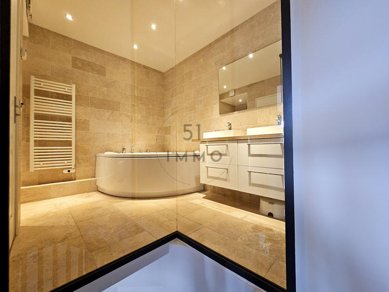 Appartement - 69 m² - 3 pièces