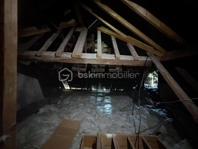 Maison - 107 m² - 6 pièces