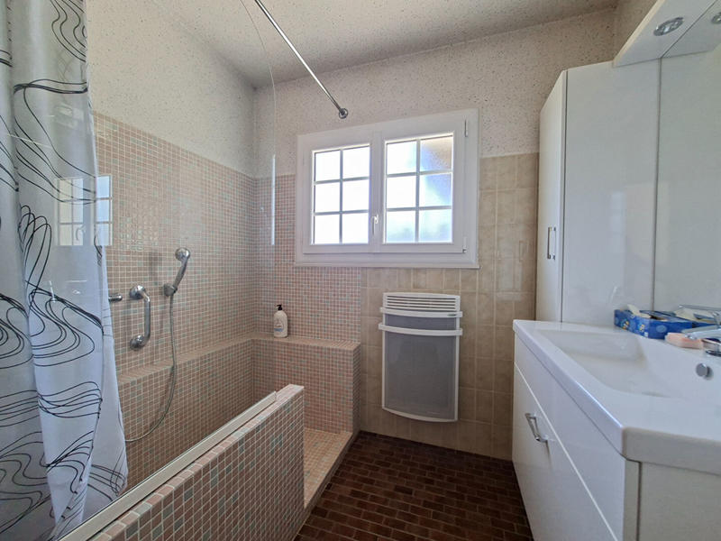 Maison - 85 m² - 3 pièces