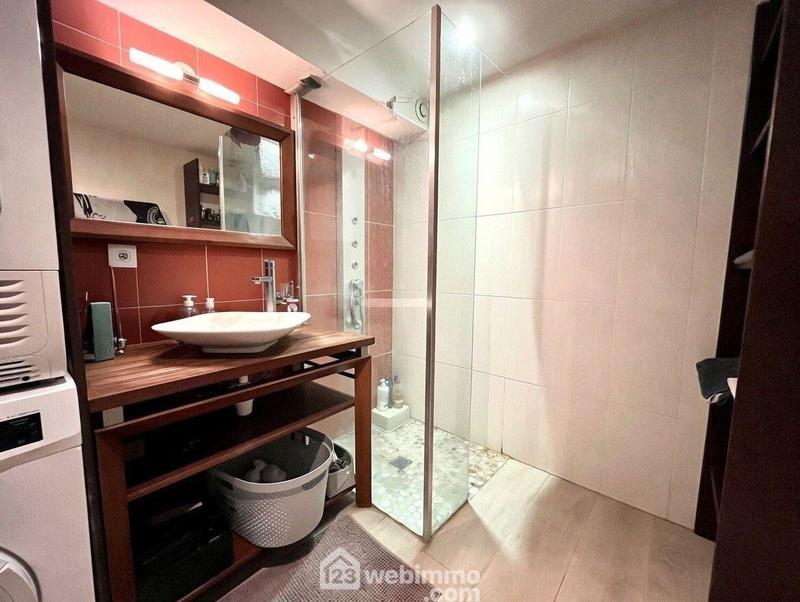 Maison - 127 m² - 5 pièces