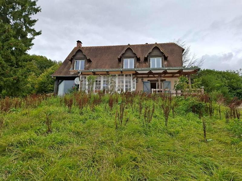 Maison - 170 m² - 8 pièces