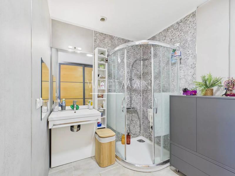 Villa - 163 m² - 6 pièces