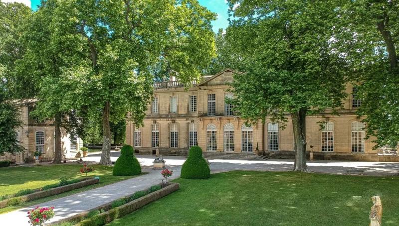 Manoir - 2 500 m² - 38 pièces