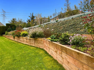 Maison traditionnelle - 147 m² - 6 pièces