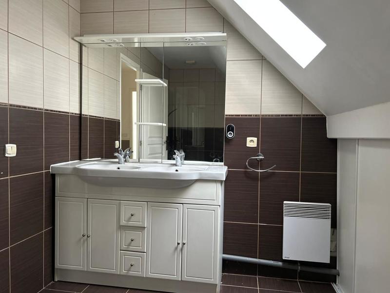 Maison - 142 m² - 5 pièces